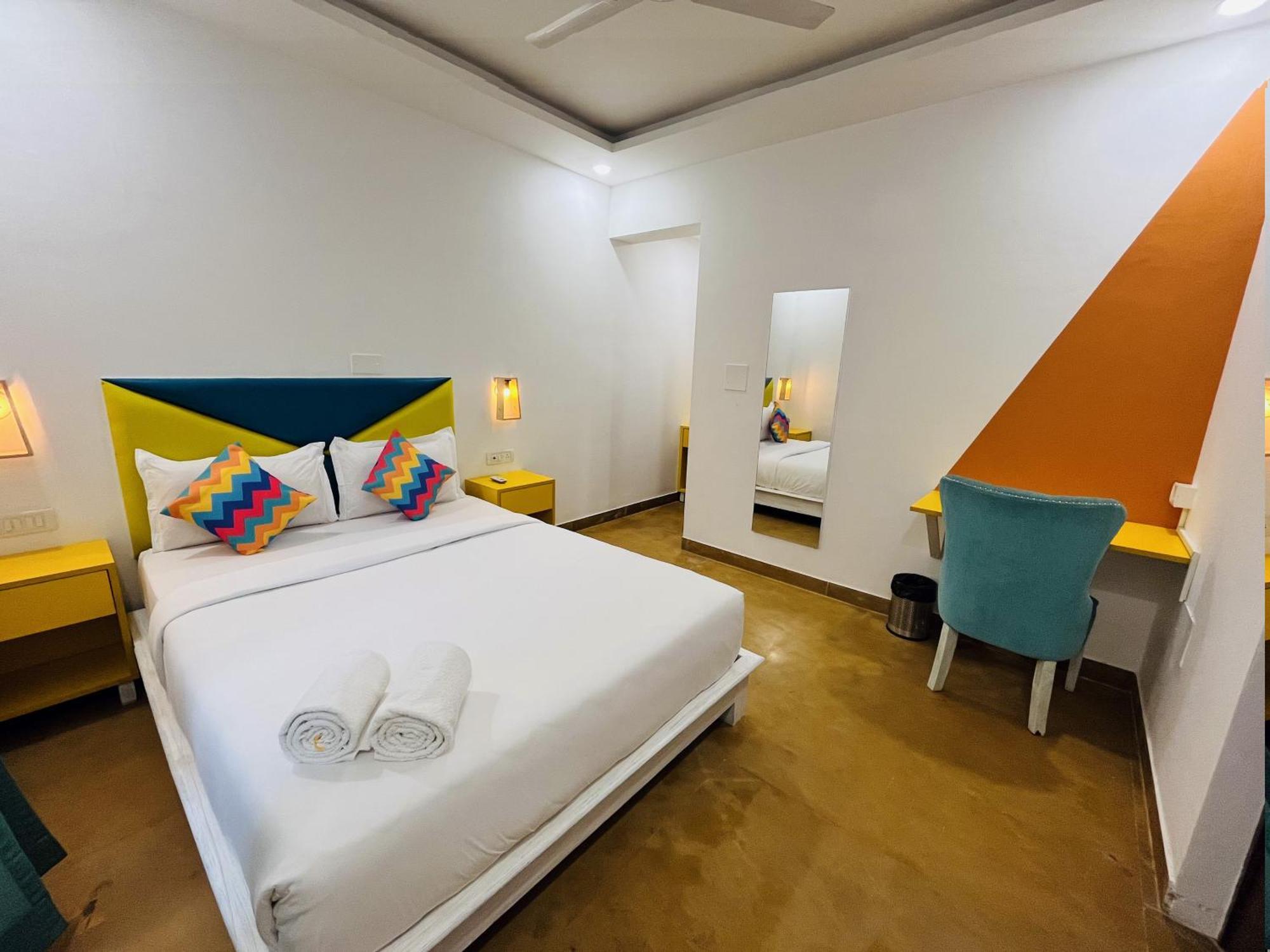 Gostops Plus Goa Vagator Старый Гоа Экстерьер фото